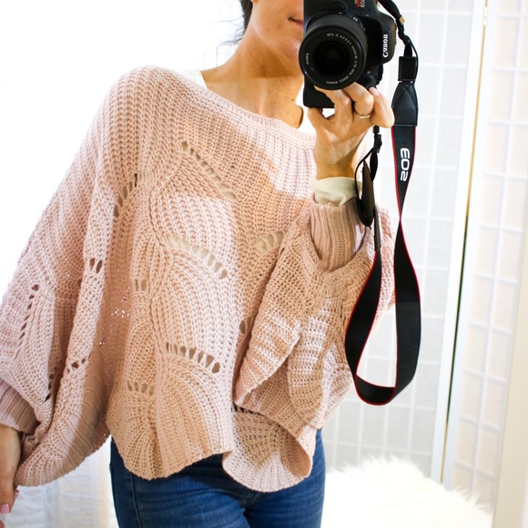 Mauve Dolman Sleeve Eyelet Scallop Sweater - Picture 7 of 8